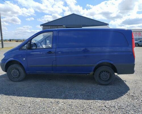 MERCEDES BENZ VITO 115 DCI 4x4, 2 l Diesel