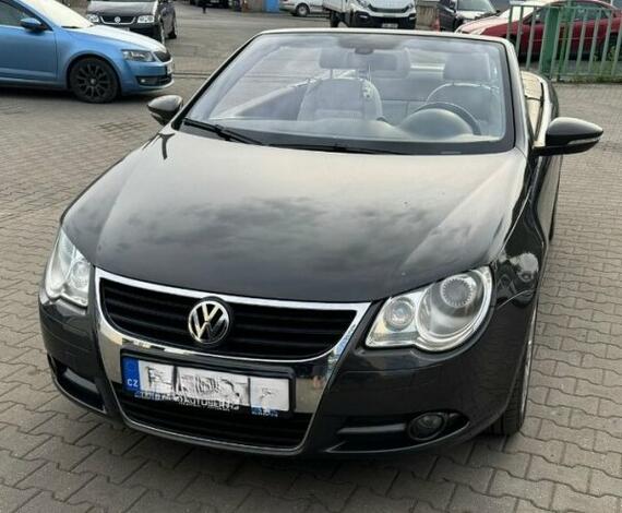 VW (Volkswagen) EOS 2.0 TDi DSG