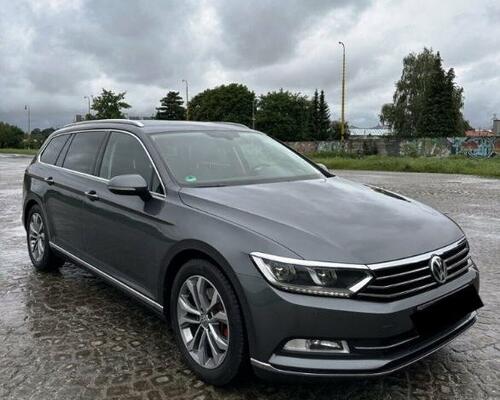 VW (Volkswagen) Passat B8 HIGHLINE 2.0 TDI DSG