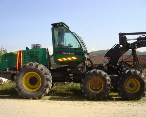 John Deere 1470 D Timberjack