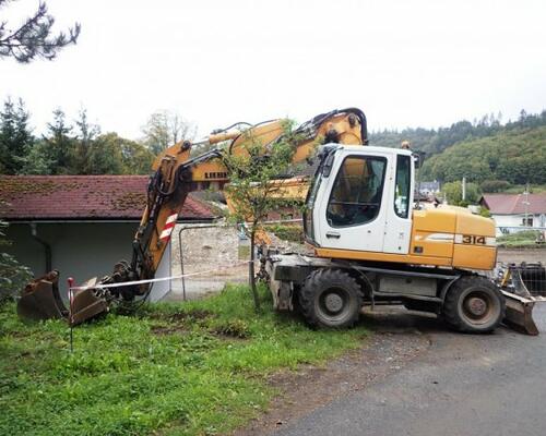 Liebherr A 314