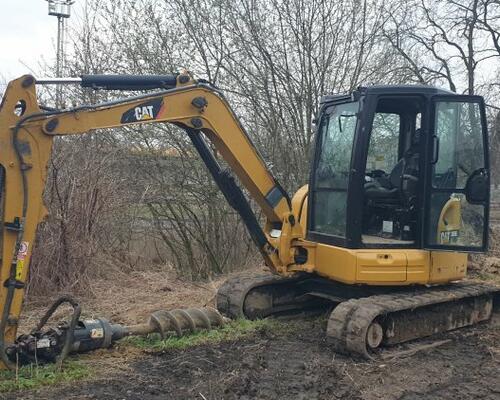 CATerpillar 305 E2