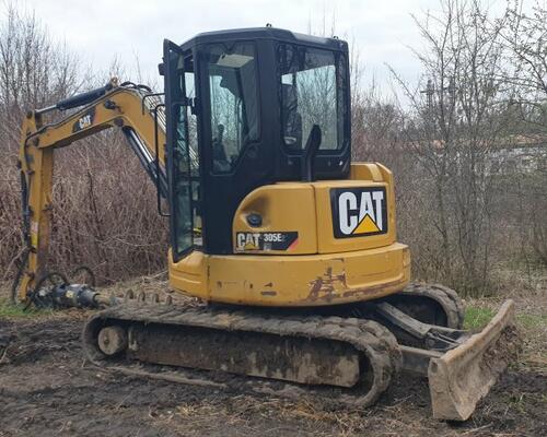 CATerpillar 305 E2