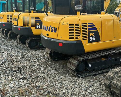 KOMATSU PC56