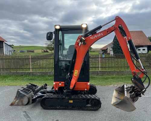 Minibagr Kubota KX018-4 hyd.podvozek + hyd.svahovka, podkopy