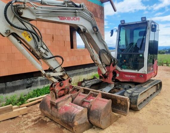 Takeuchi TB 260