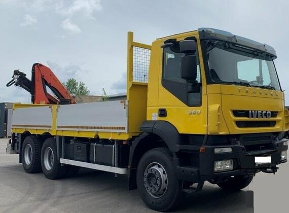 IVECO 360 Trakker + Palfinger PK12000