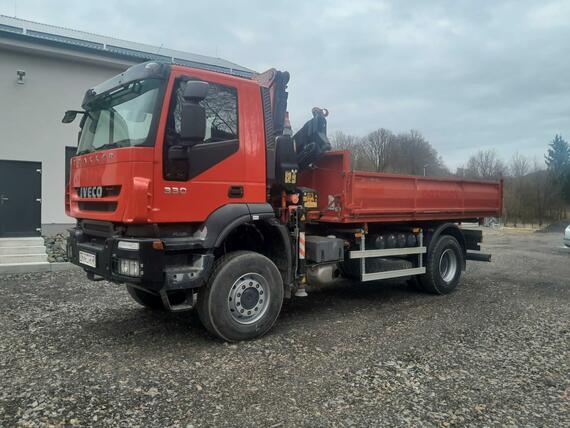 IVECO TRAKKER 4x4 s hydraulickou rukou