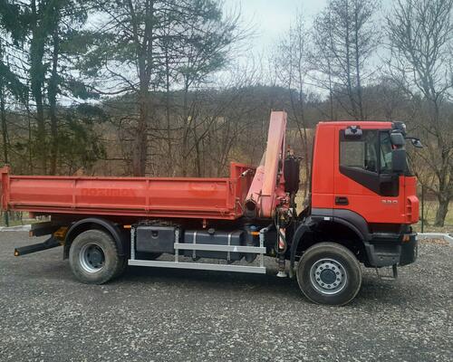 IVECO TRAKKER 4x4 s hydraulickou rukou