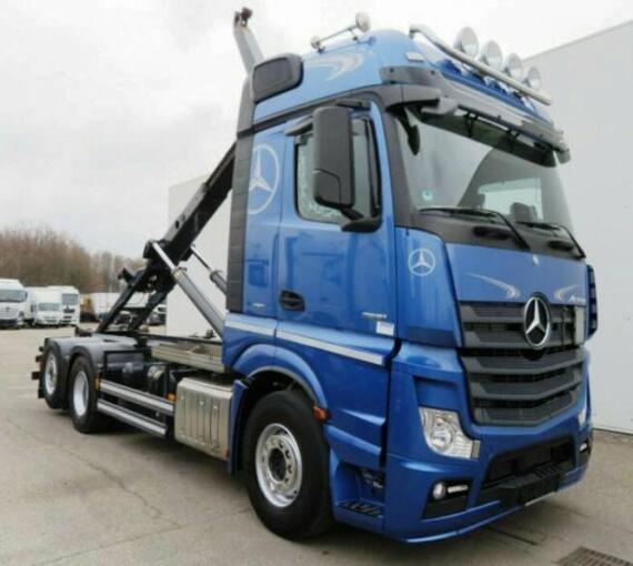 Mercedes 2551 Actros