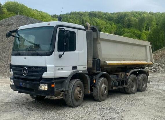 Mercedes Actros 4141 +Schmitz