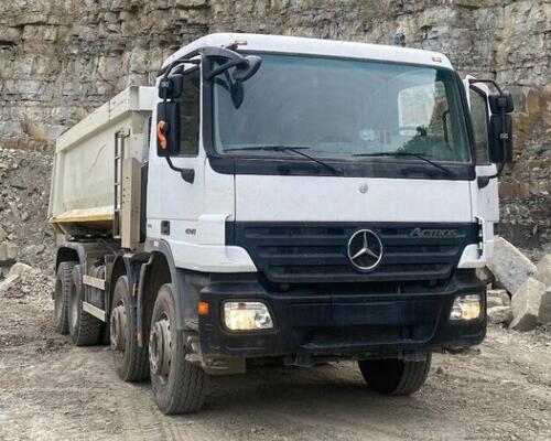 Mercedes Actros 4141 +Schmitz