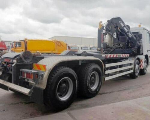 Mercedes Actros 4148 + Hiab 166