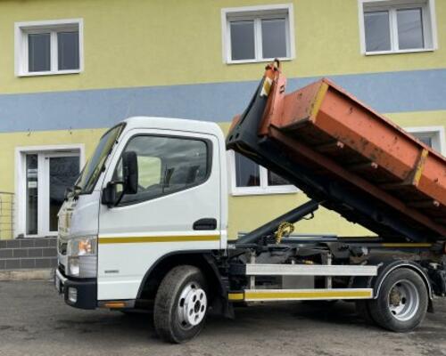 Mitsubishi Fuso Canter 6S15