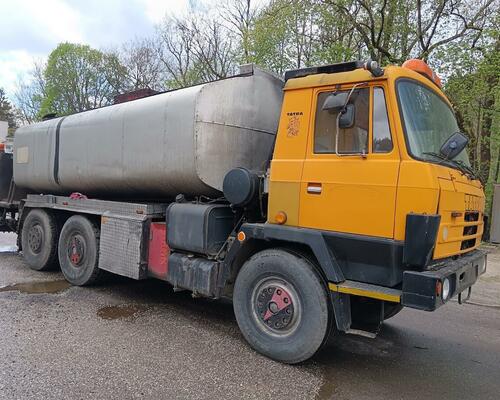 TATRA 815 ROZSTŘIKOVAČ ASFALTU KOBIT