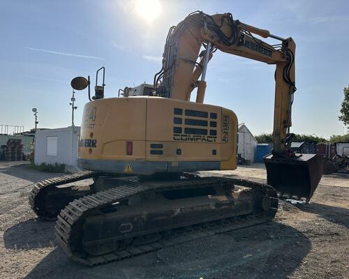 Liebherr R924 Compact