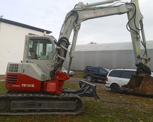 Takeuchi TB180Fr