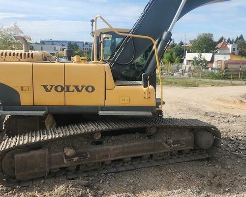 Volvo EC240CL