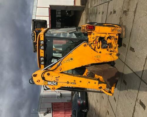 JCB 2CX