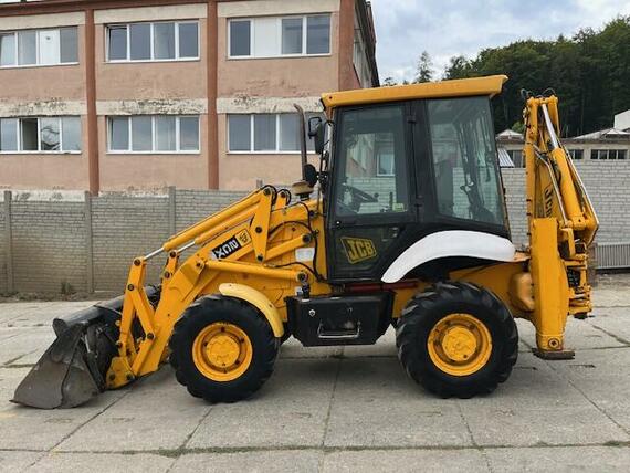 JCB 2CX