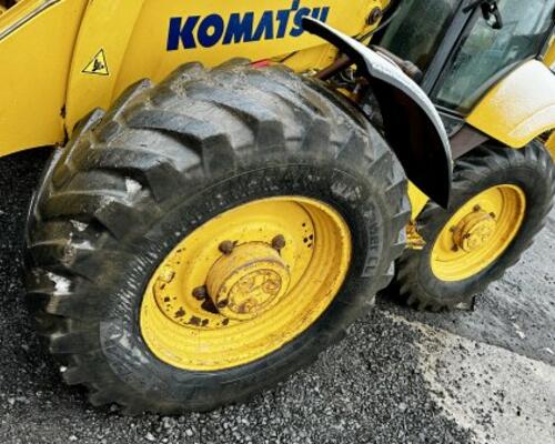 Komatsu WB 97 S-5EO