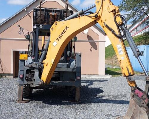 Mecalac TLB 990 (Terex)