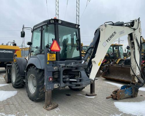 Terex TLB990