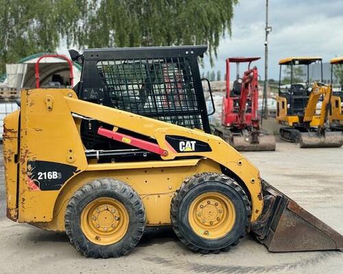 CAT 216B3