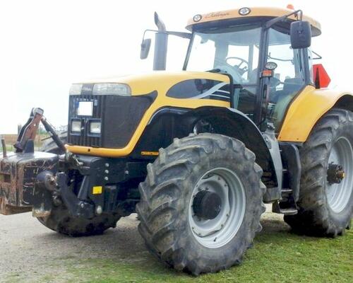 Challenger MT 635 B Vario