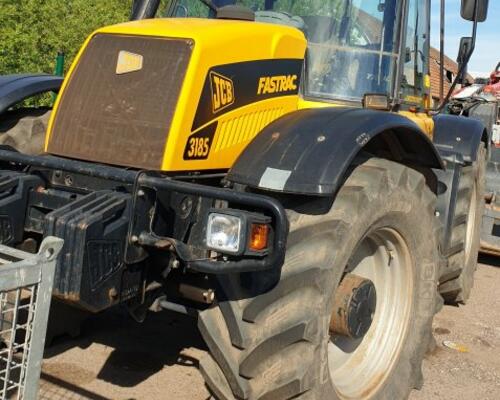 JCB Fastrac 3185