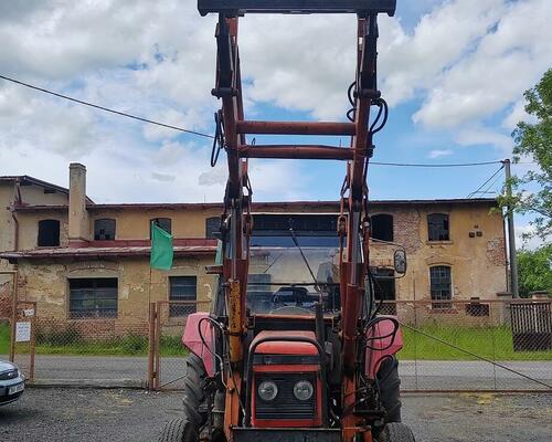  ZETOR 7211 S NAKLADAČEM