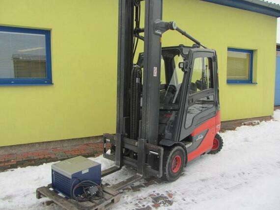 VZV LINDE E 25