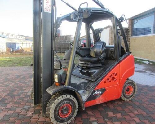 VZV LINDE H25T-02