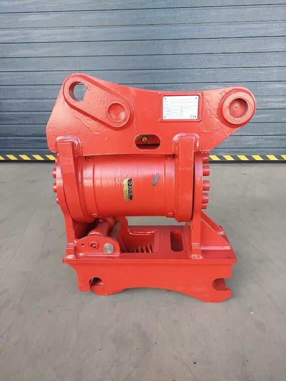 Powertilt HKS na bager 8-10 ton 