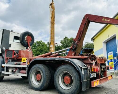 IVECO Trakker AD260 +TAM