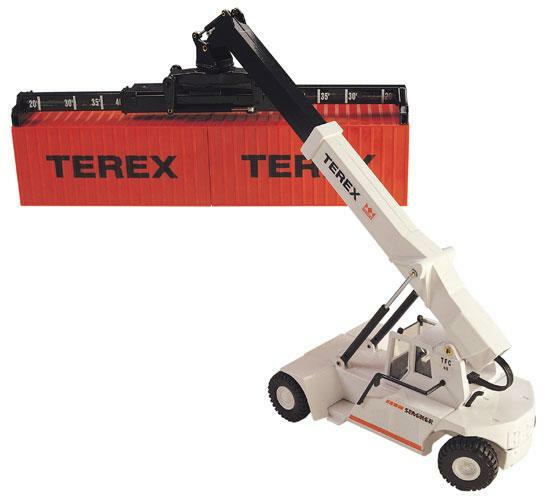 Dobročinná aukce modelu č. 8 (Terex TFC 45)