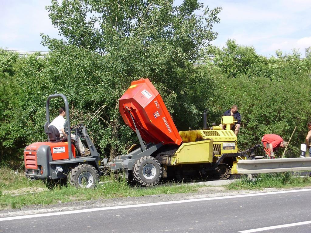 Re: Dempry (kolové pásové atd)