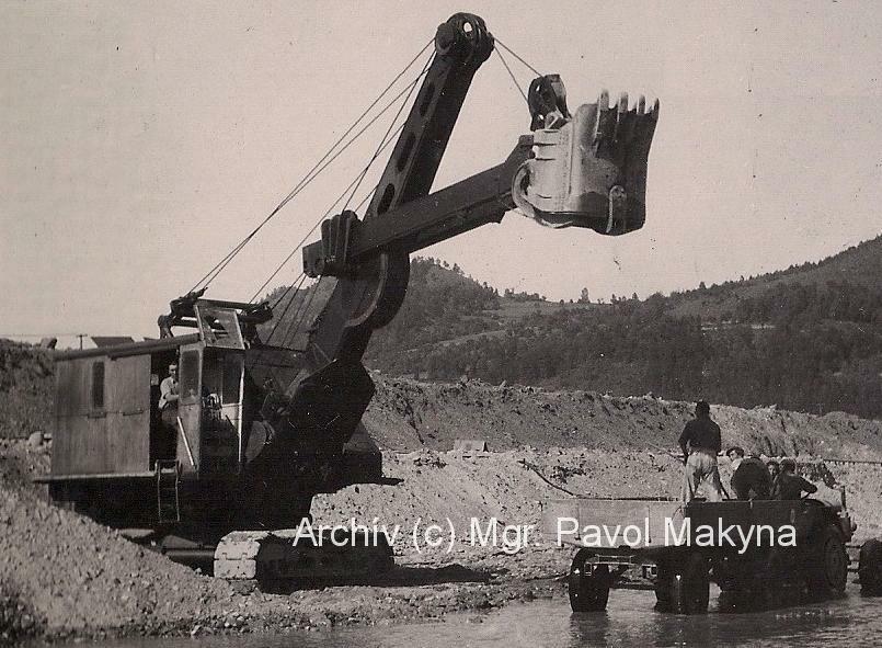 Poľský KU-1001 alebo ruský E-1003